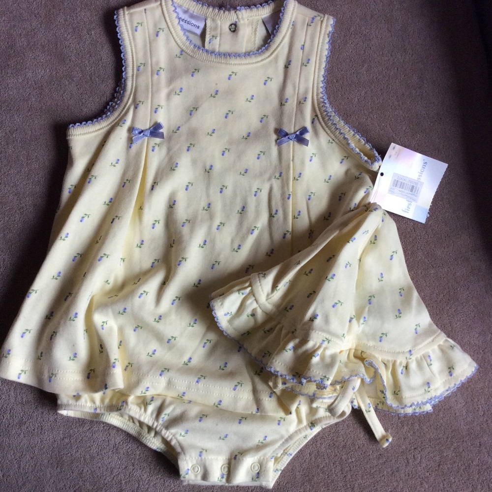 NWT One Piece with Hat Sz 12 Months
